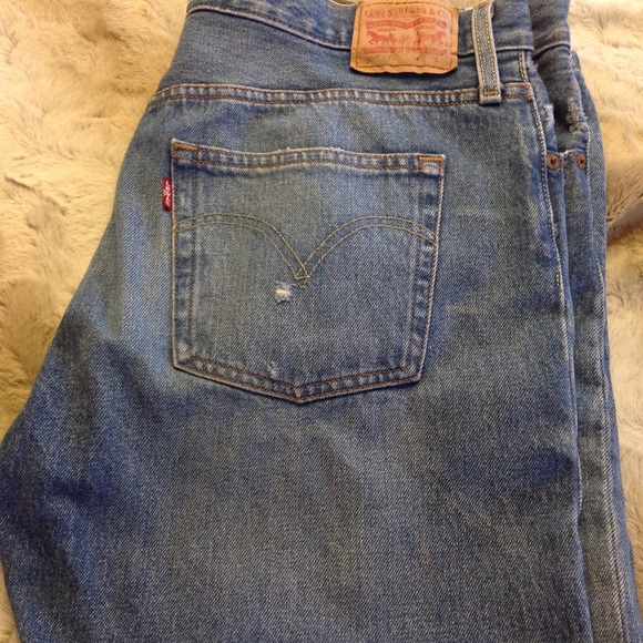Levi's 501 button front jeans 32 - Picture 4 of 8